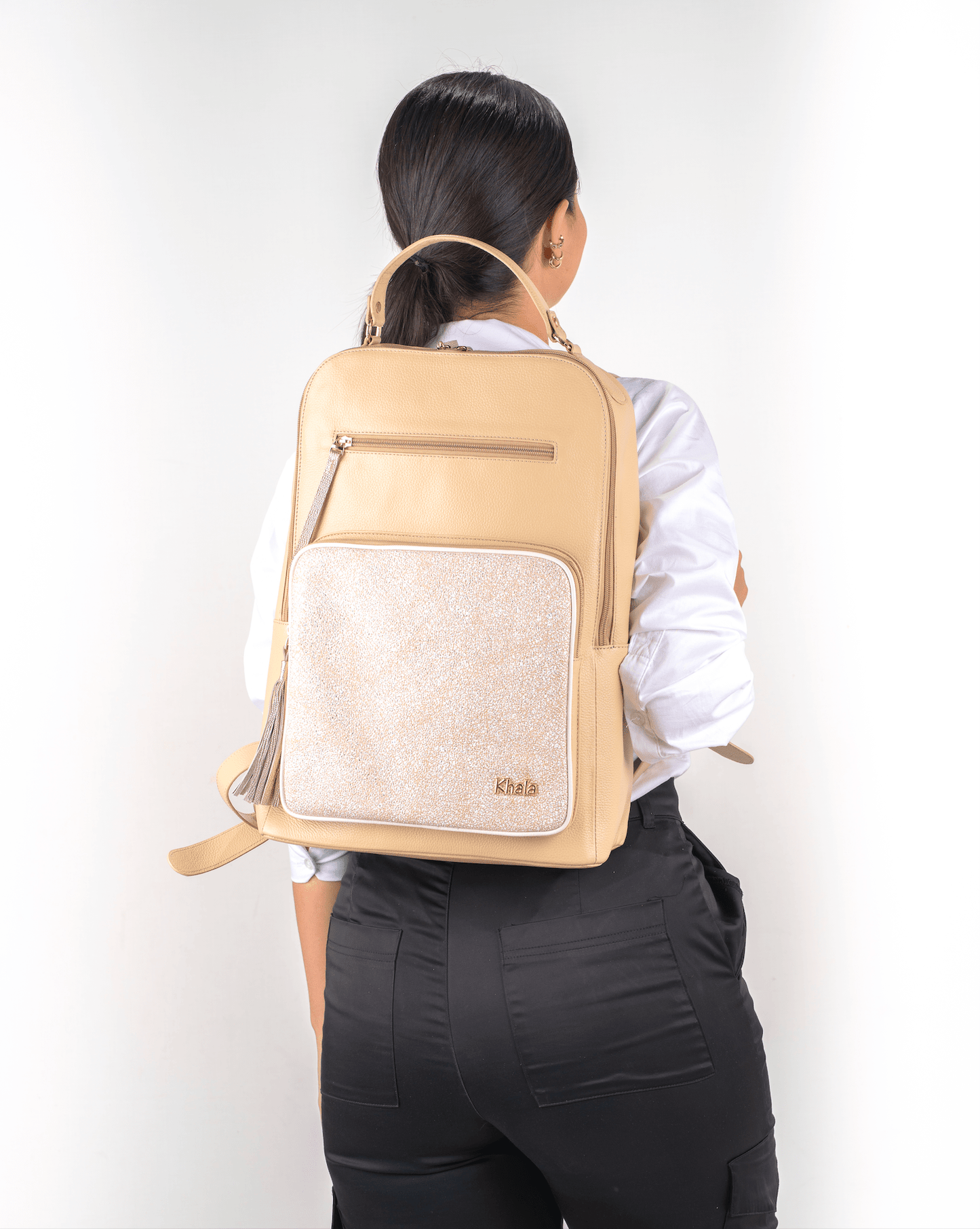Morral Emma Color Almendra - Khala Design | Bolsos y zapatos en cuero para mujer
