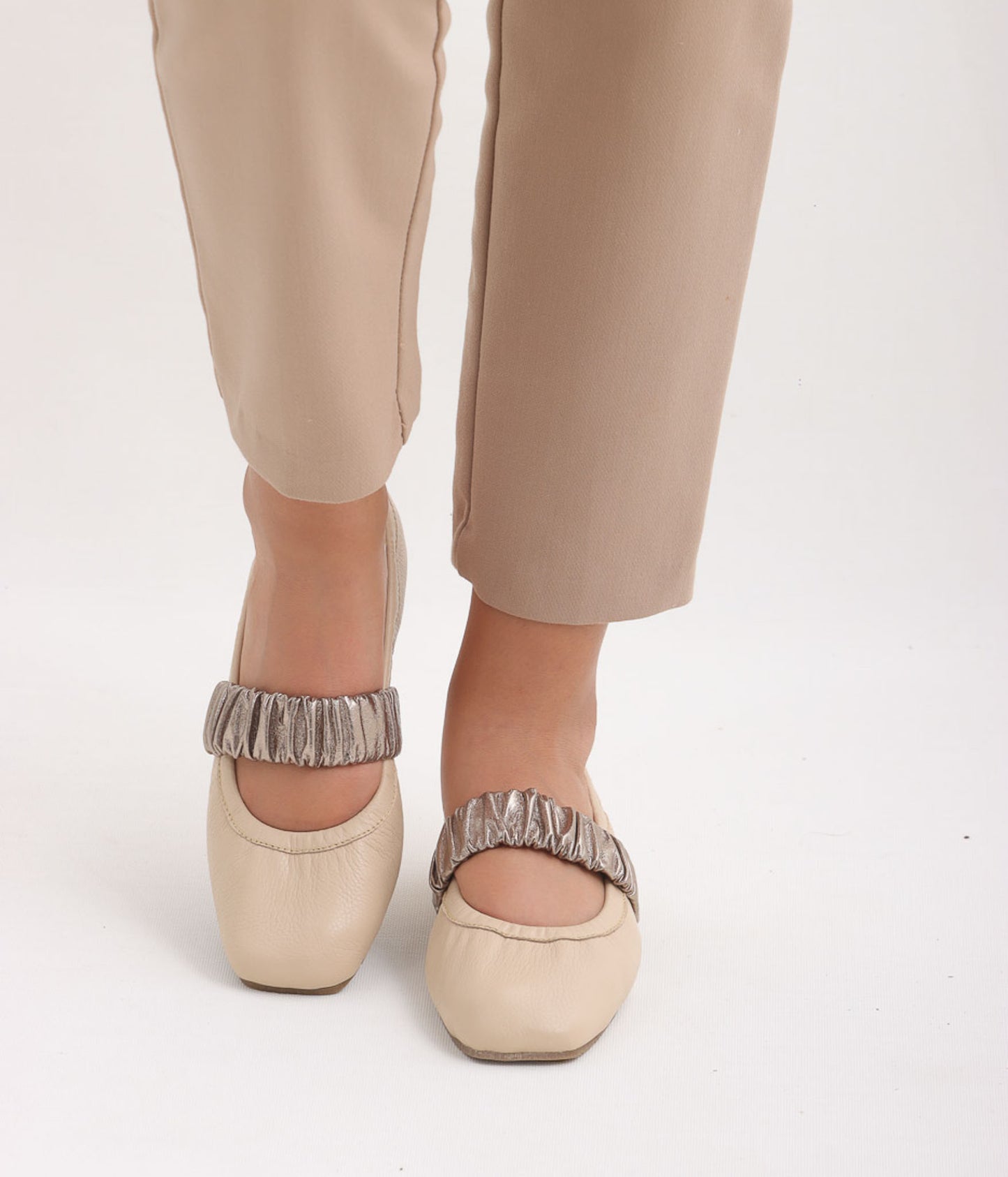 Baleta Olivia Bronce