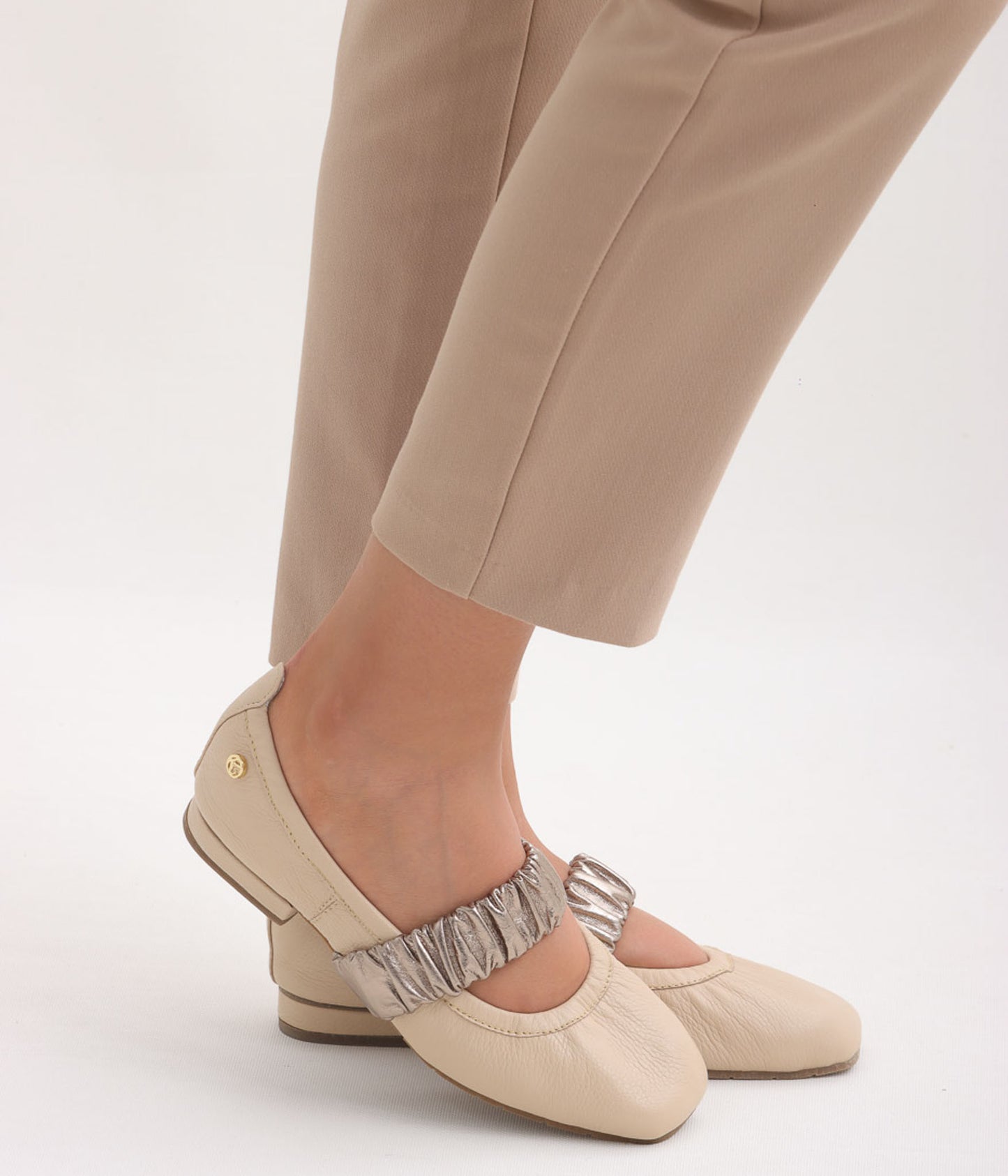 Baleta Olivia Bronce