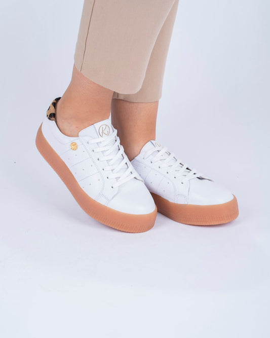 Tenis Brío