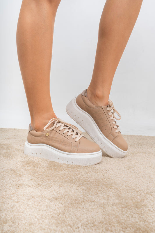 Tenis Kenia